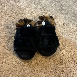 Jessica Simpson slippers
